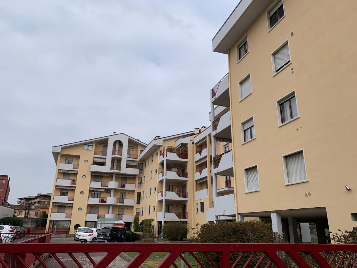 Bellissimo Appartamento Riservato Vicino Al Centro Verona Eksteriør billede